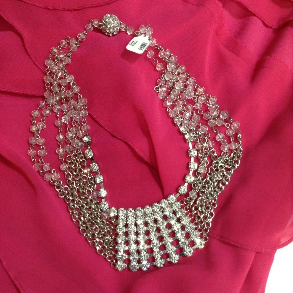 🆕 Diamond 💠 Necklace - Picture 2 of 5